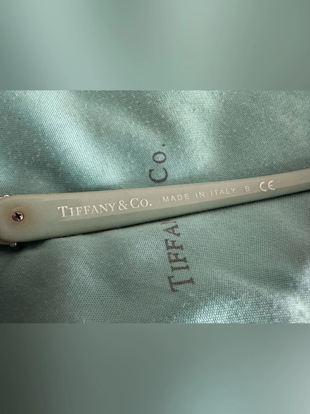 Tiffany & Co. Women's Sunglasses Black on tiffany blue/grey Tf4047b model - Picture 8 of 10